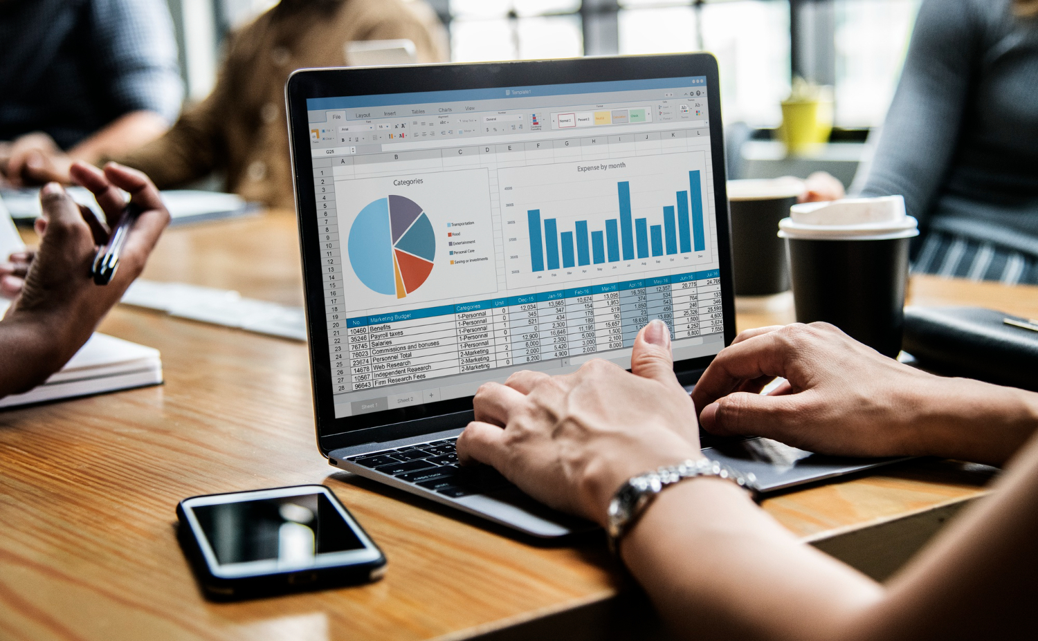 How Data Analysis Helps Optimize Google Ads Campaigns